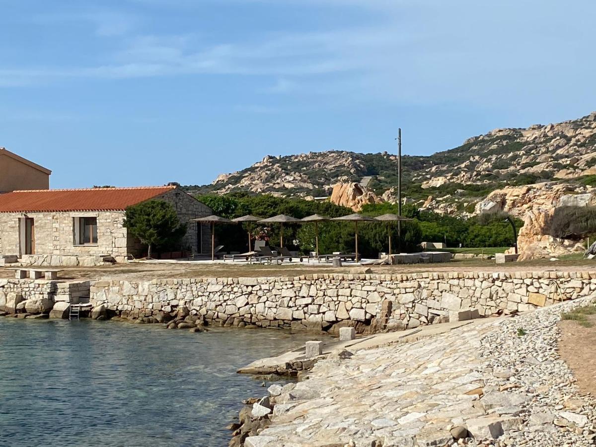 לה מדלנה Appartamento Il Paguro A Cala Francese מראה חיצוני תמונה