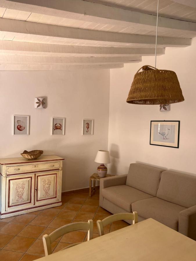 לה מדלנה Appartamento Il Paguro A Cala Francese מראה חיצוני תמונה